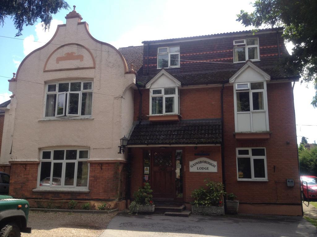 Gainsborough Lodge Horley Exterior foto